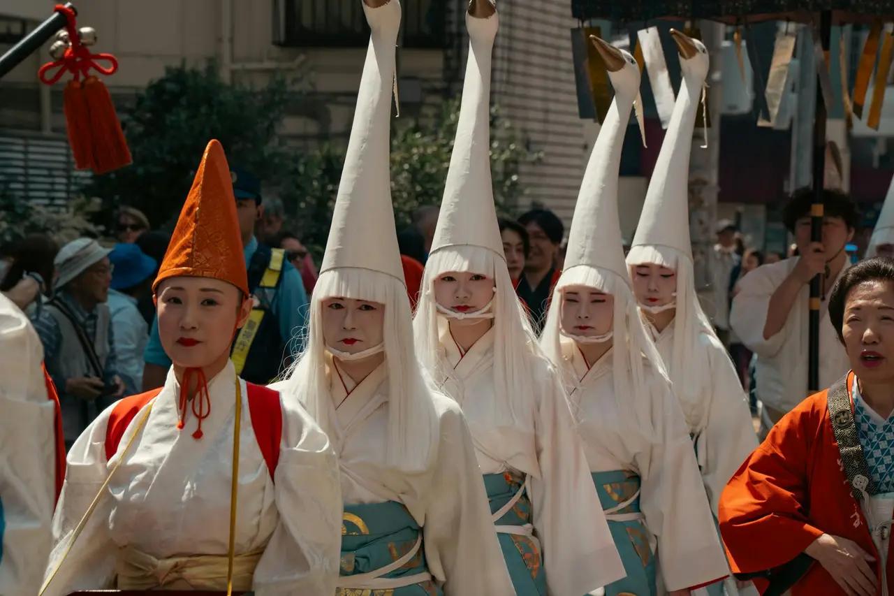 Women, Japan — tokyo
