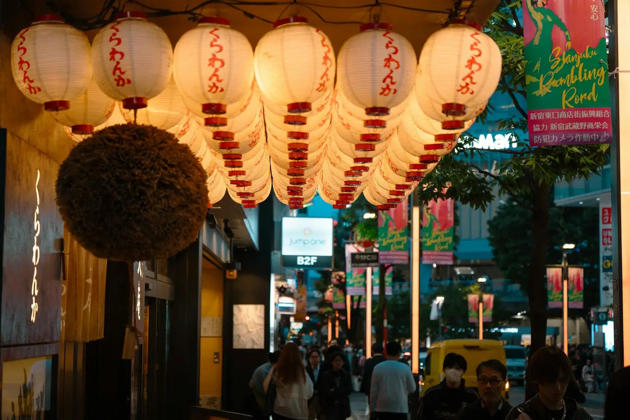 tokyo Tsukiji — Emma Roams