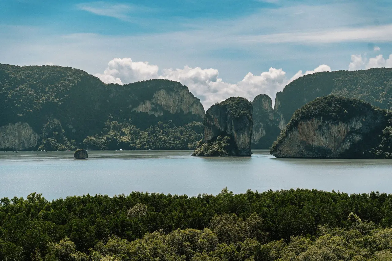 Bangkok travel guide — Emma Roams