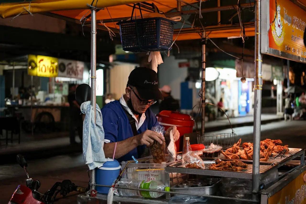 bangkok late-night version Bangkok that I’d actually repeat — Emma Roams