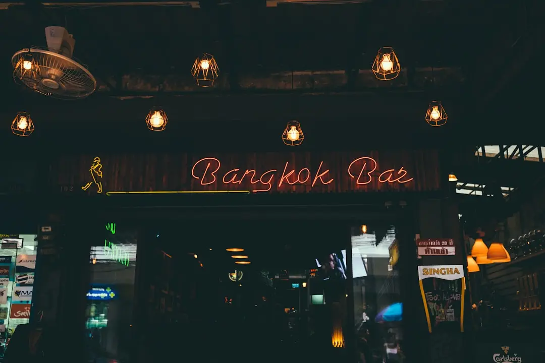 Bangkok local experience — Emma Roams